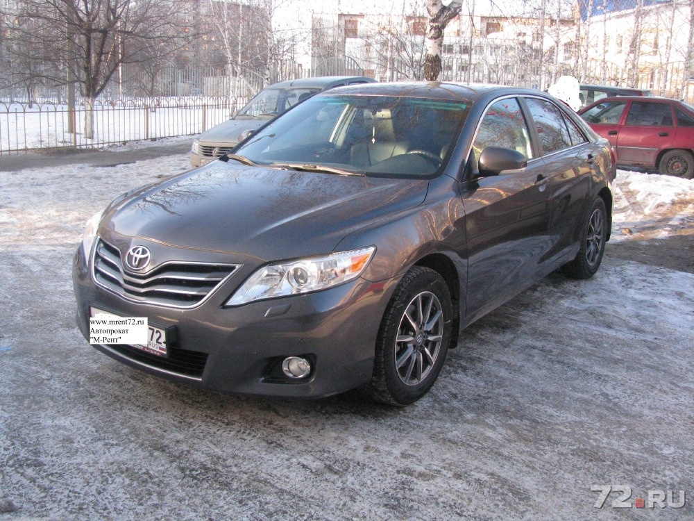 Машина в аренду тюмень. Автопрокат Тюмень. Toyota Тюмень. Аренда Тойота Камри в Москве без водителя. Аренда авто в Тюмени.